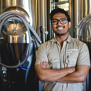 Craft Beer Brewer, Curator, and Marketing Guru Teaches Marketing in SDSU’s Business of Craft Beer Program