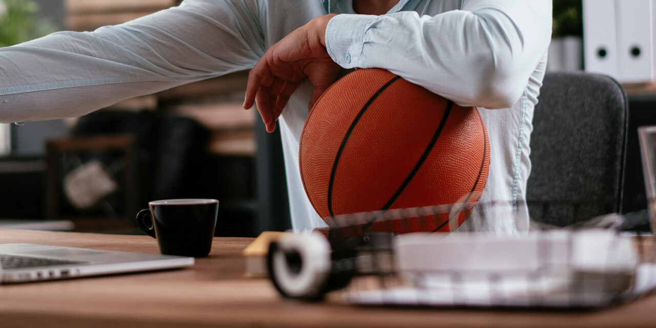 Benefit from a Diverse Alumni and Faculty Community for Your Sports Management MBA